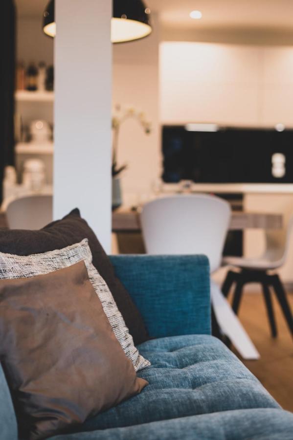 Les Sorbiers - Apartment 2 Bedrooms Top Floor - Parking & Terrace Annecy Exteriör bild
